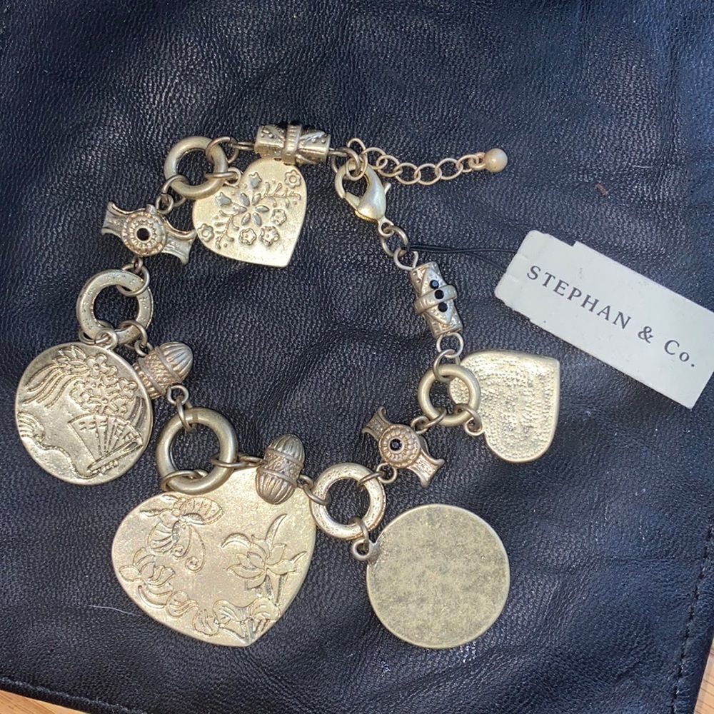 NWT Stephen & Co. Charm Bracelet